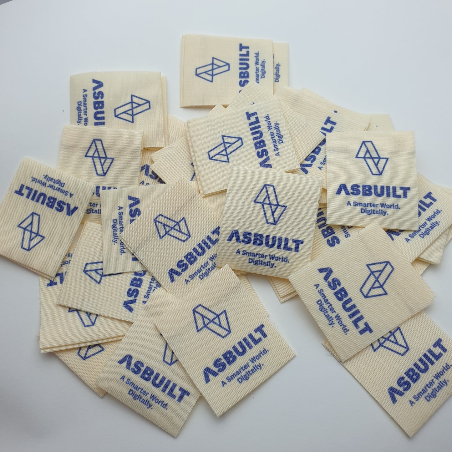 ~LIGHTWEIGHT POLYESTER COTTON - PERMANENT PRINT - FABRIC LABELS